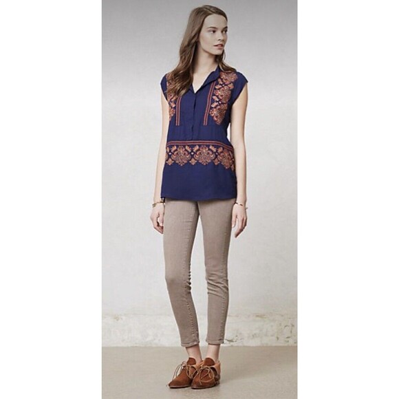 THML Size S Navy With Orange Embroidery Hidden Button Popover Cap Sleeve Blouse - Picture 1 of 6